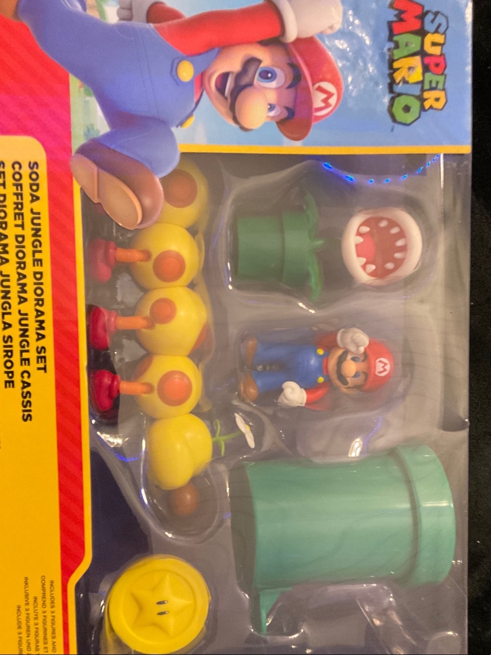 Nintendo Super Mario Figure Set with Green Pipe, Red & Yellow Accessories